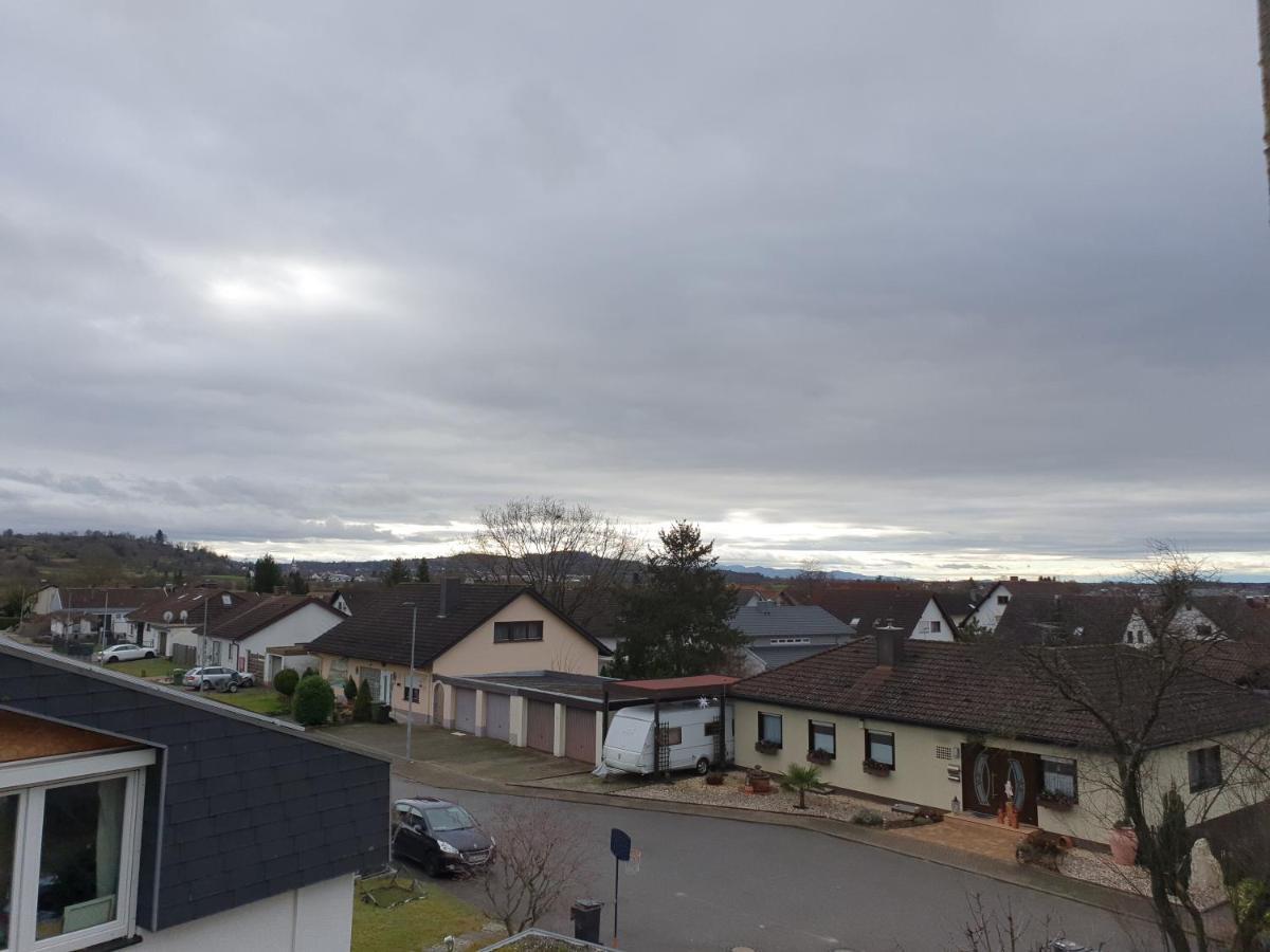 Ferienwohnung Zum Schlossblick Naehe Europa Park Mahlberg Buitenkant foto