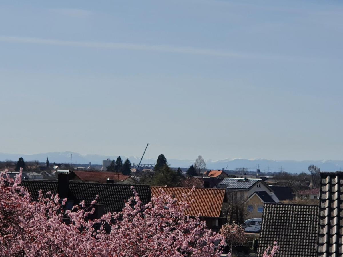 Ferienwohnung Zum Schlossblick Naehe Europa Park Mahlberg Buitenkant foto
